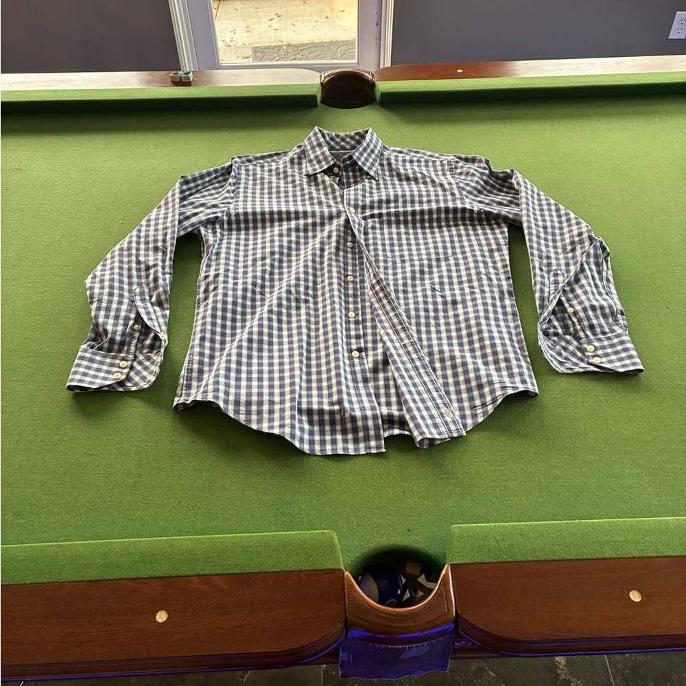 Maker and Company Stylish Blue and White Checkered Men's Shirt medium like new